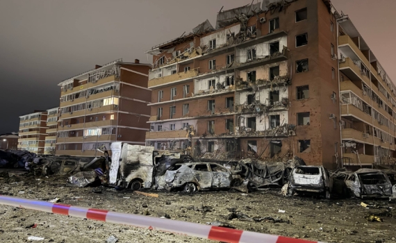 Атака беспилотников на Адыгею: последствия и помощь пострадавшим Атака беспилотников на Адыгею: последствия и помощь пострадавшим